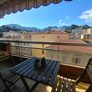 studio-tout-confort-au-coeur-de-la-ville.fr-provencehotel.com/